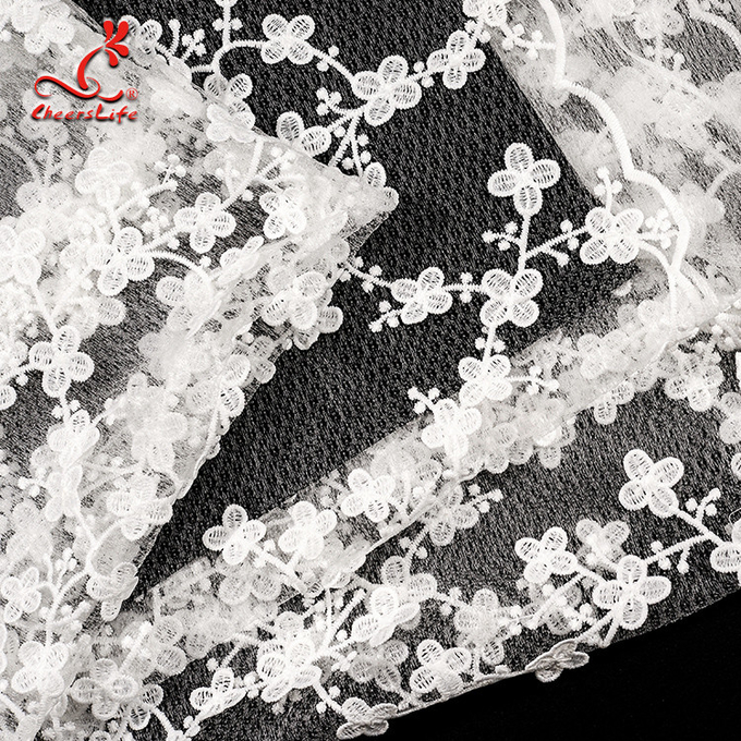 100 ٪ بوليستر مطرز أقمشة الدانتيل Bussy Floral Lace لفستان الزفاف مع صافي السويسري