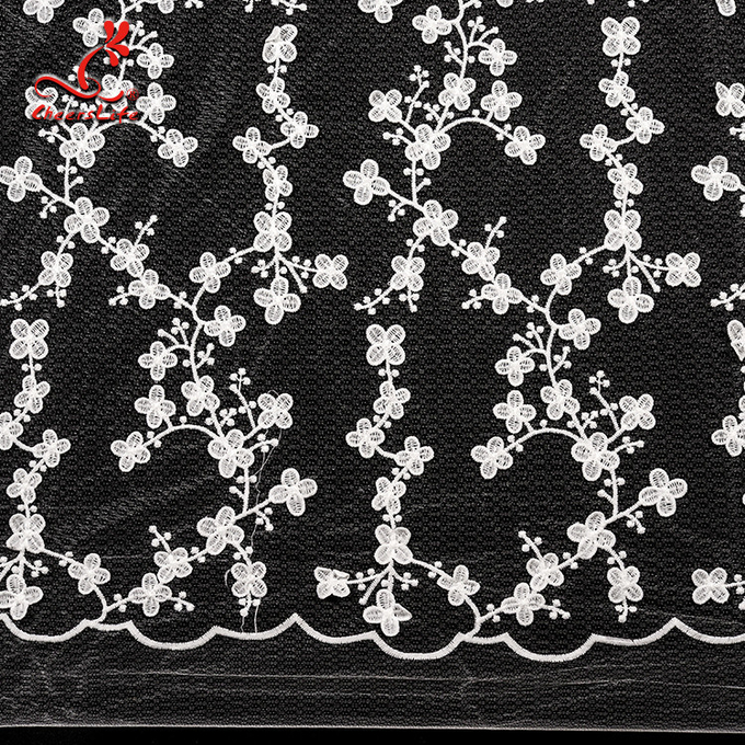 100 ٪ بوليستر مطرز أقمشة الدانتيل Bussy Floral Lace لفستان الزفاف مع صافي السويسري